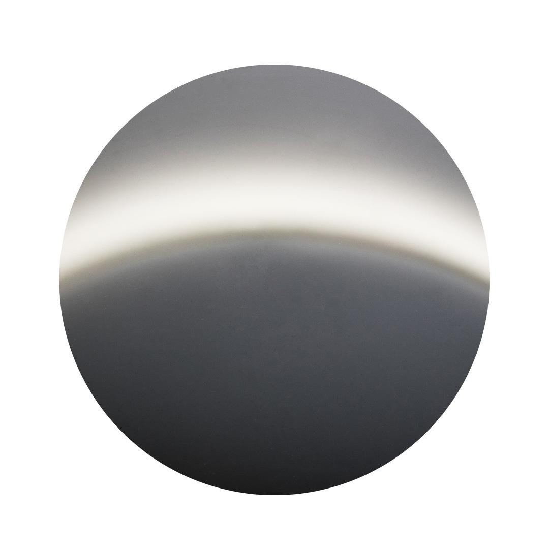 ZEISS DuraVision Flash 銀是銀灰色調。